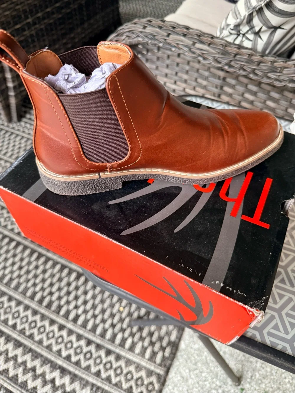Little boys Chelsea Boot in Brown - Classic Slip-On Ankle Boot